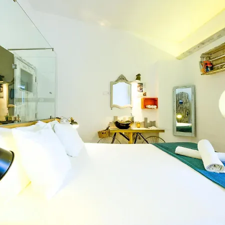 Lovin Book Guest house Obidos