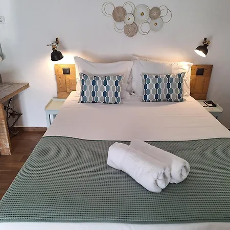 Guest house Lovin Book 3*