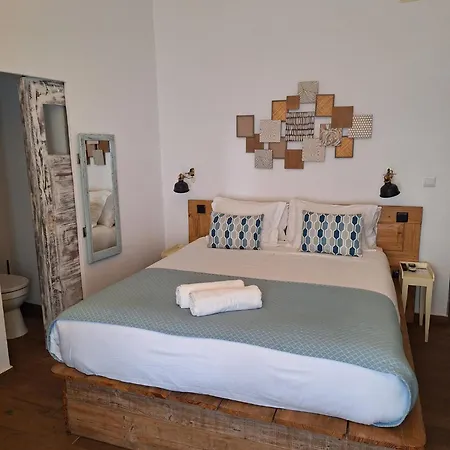 Lovin Book 3* Obidos