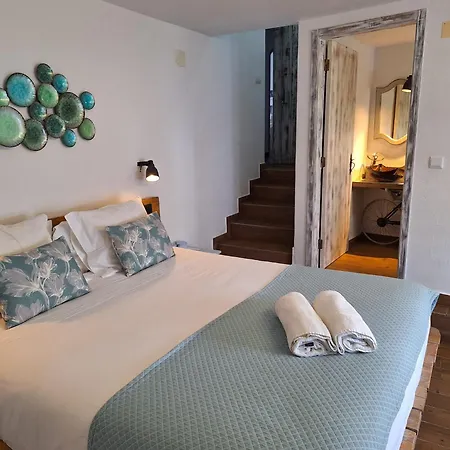 Lovin Book Guest house